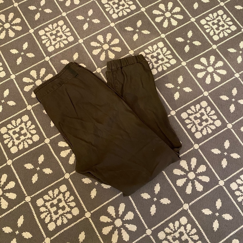 Aritzia TNA cargo pants - Picture 3 of 4